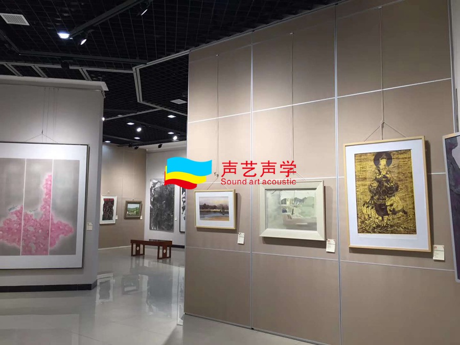 审讯室布艺吸音板，展览馆木质吸音板安装效果图